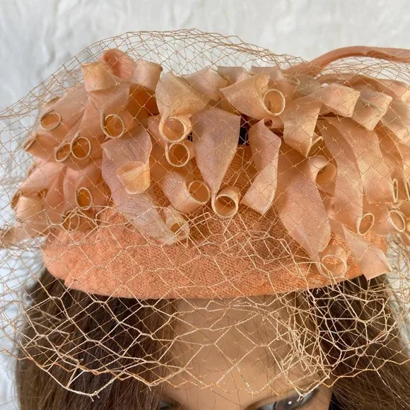 Vintage 1960s Skol Nips by Max Skolnick Peach Ribbon Whimsy Hat Curly Q's net - Picture 2 of 9